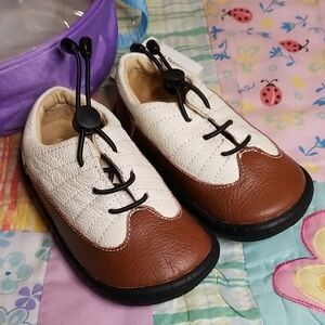 Pedoodles Brown & White LeatherBaby Walker Retro Tennies 18-24 New In Bag